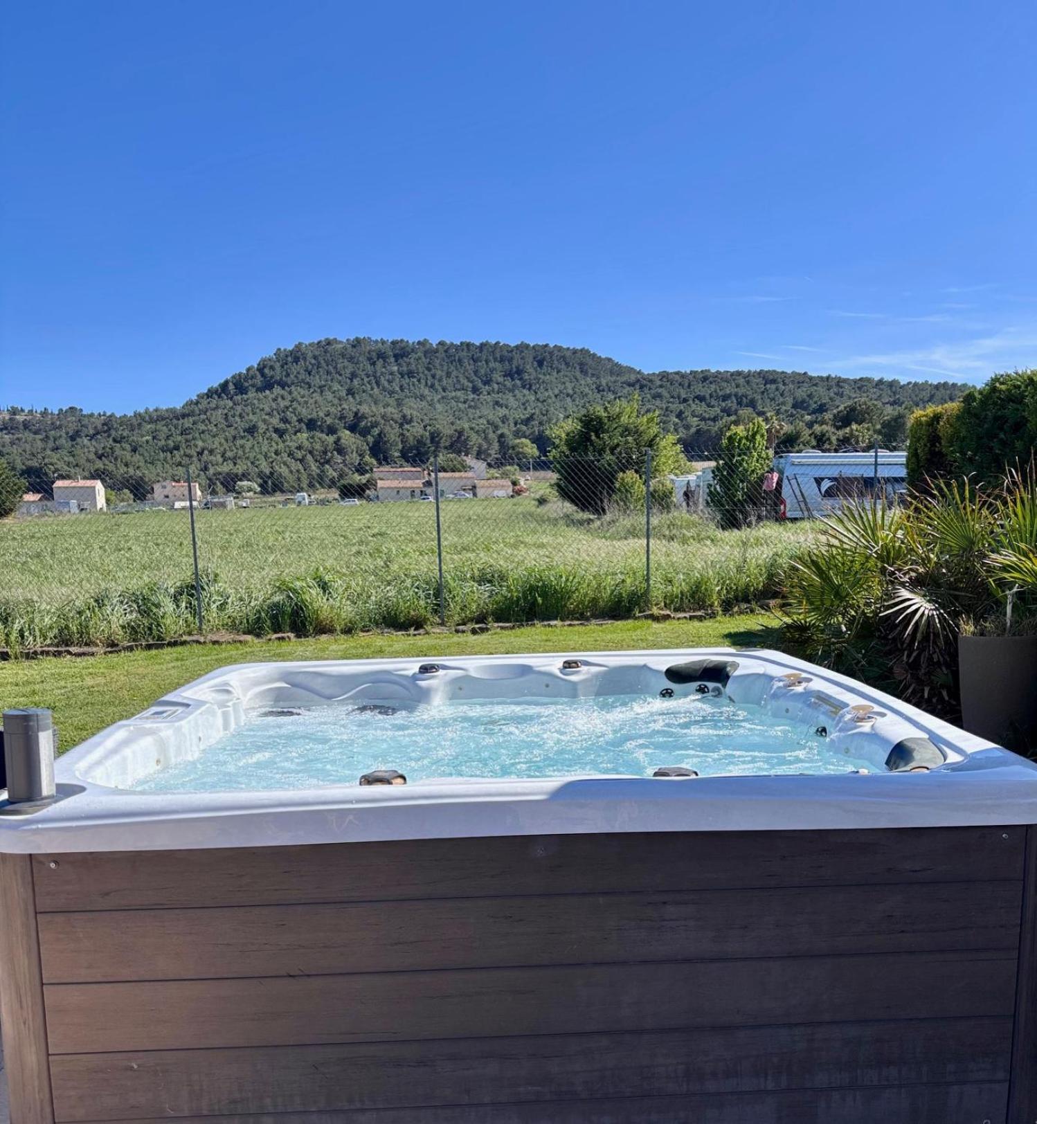 Appart. 4 Pers A 6 Kms De Cassis Avec Acces Piscine 로크포르라베둘 외부 사진